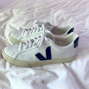 Veja Esplar Low Top Sneaker in White/Cobalt Men's Size 8